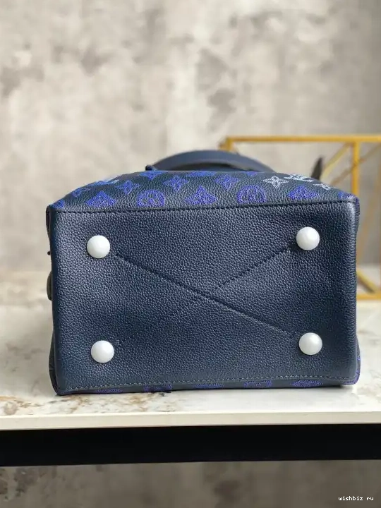 WIS LOUIS VUITTON MURIA 0424